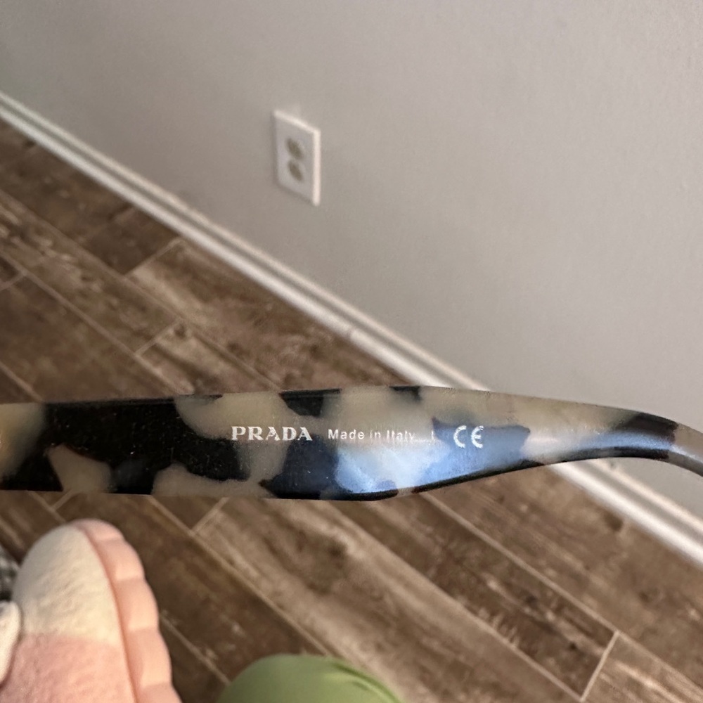 Prada Black and Tortoise Patterned Eyewear - image 3